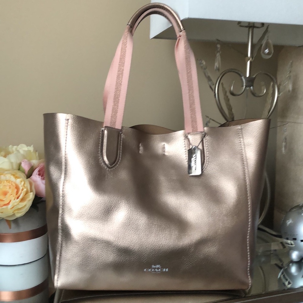 COACH Gold Saddle Large Derby Bag - Picture 2 of 13